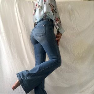 Kendall & Kylie Highrise Bootcut Jeans